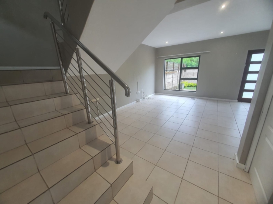To Let 3 Bedroom Property for Rent in Abbotsford Eastern Cape